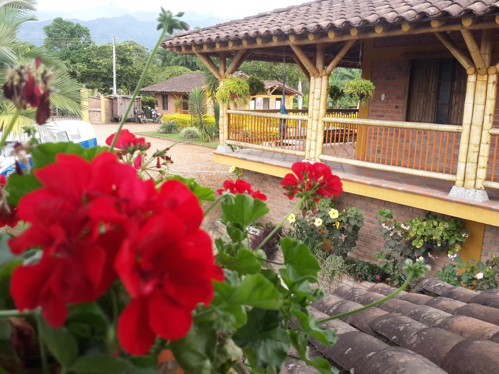 Finca El Diamante Villa Calarcá Dış mekan fotoğraf
